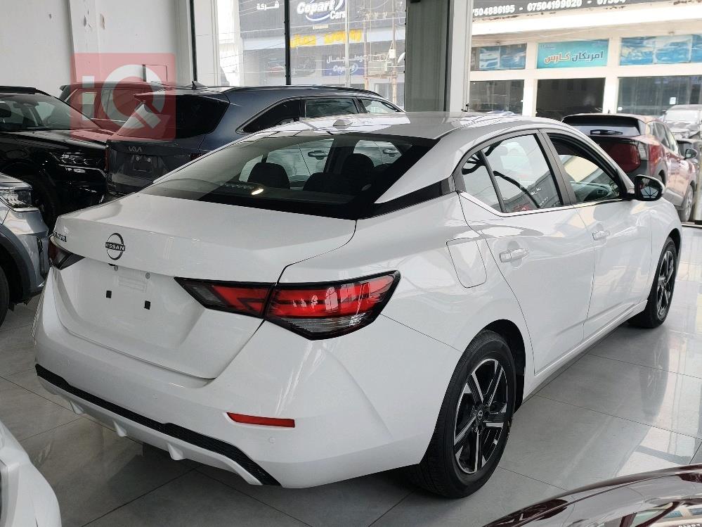 نيسان سنترا